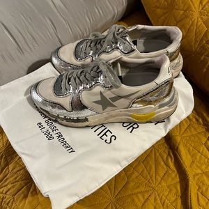 Golden Gosse sneaker running white silver